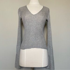 NAADAM Silk Cashmere Gray Ribbed V-neck Bell Sleeve Sweater Light Heather XS